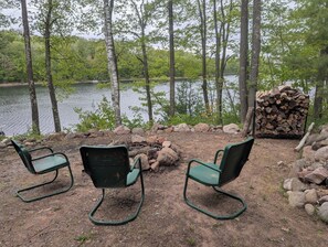 المنطقة المحيطة بالمنشأة