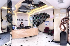Ảnh chưa phân loại, 4 trong số 18 ảnh, nút