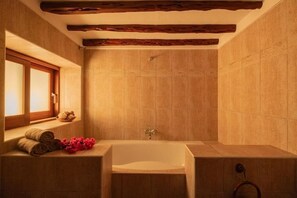 Hair dryer, towels - New! Villa Cas Puig 18 (Ibiza)