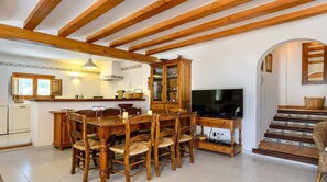 Dining - New! Villa Cana Maria Romero II (Ibiza)