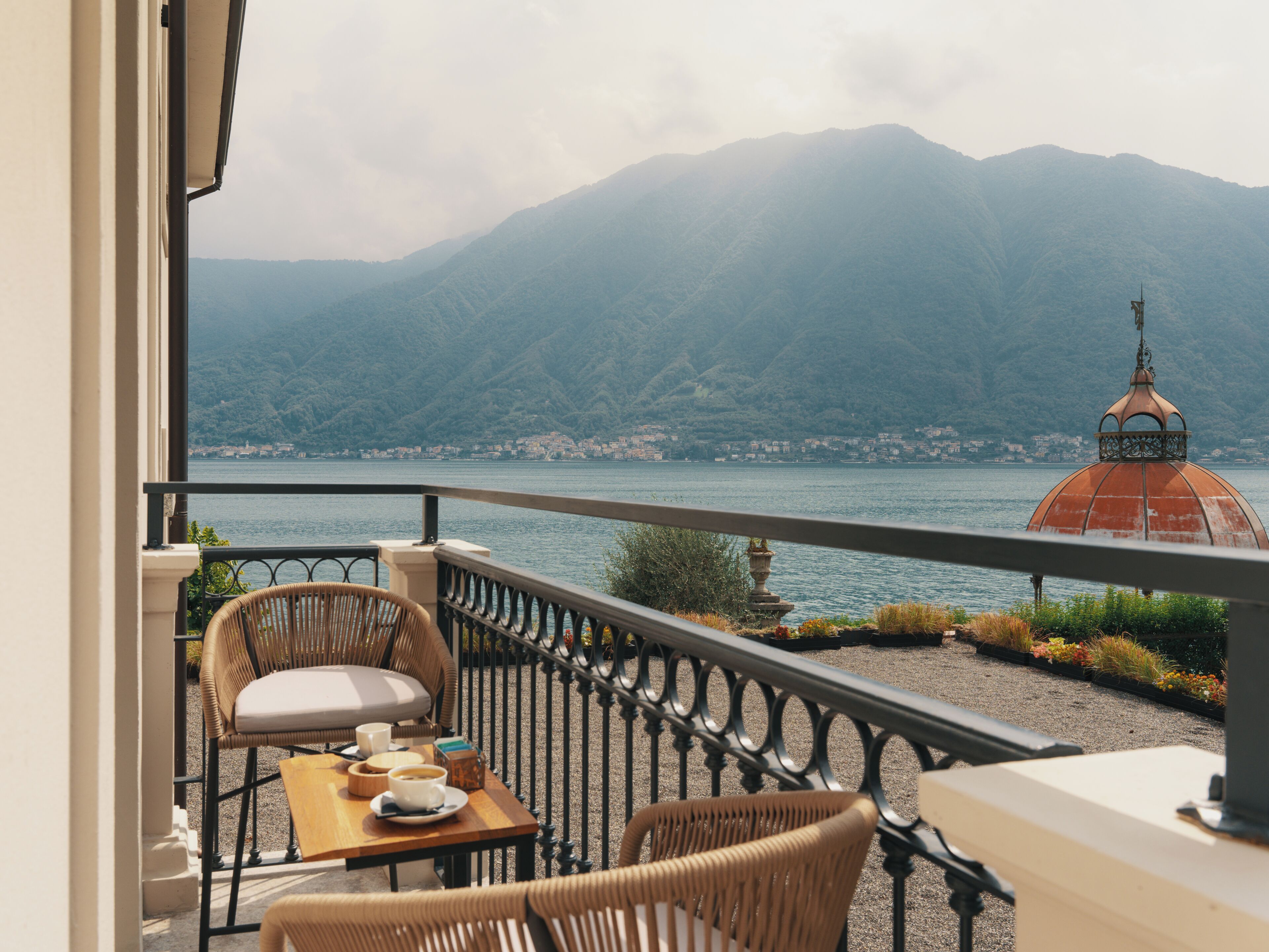 Suite Junior, vue partielle sur le lac