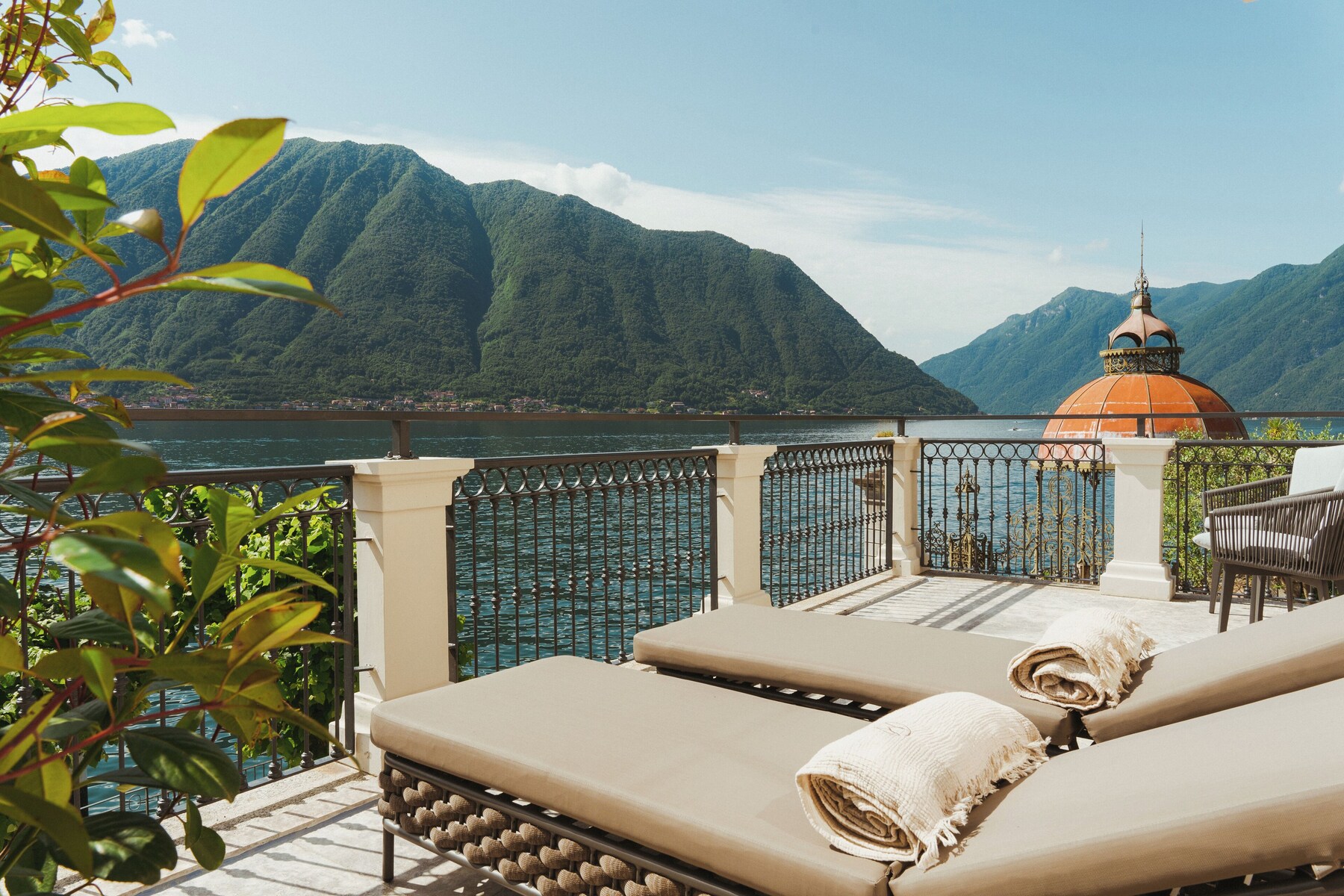 Junior Studio Suite, Lake View | Terrace/patio