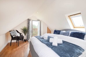 11 chambres, fer et planche à repasser, Wi-Fi, draps fournis