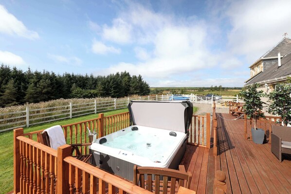 Bain à remous extérieur