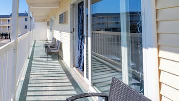 Beach House Efficiency Suite