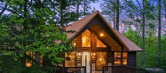 Pet-Friendly | Hot Tub | Couple’s Retreat