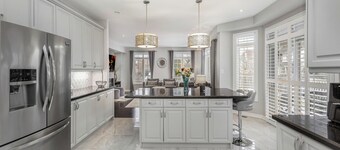 Stunning Villa in Mississauga