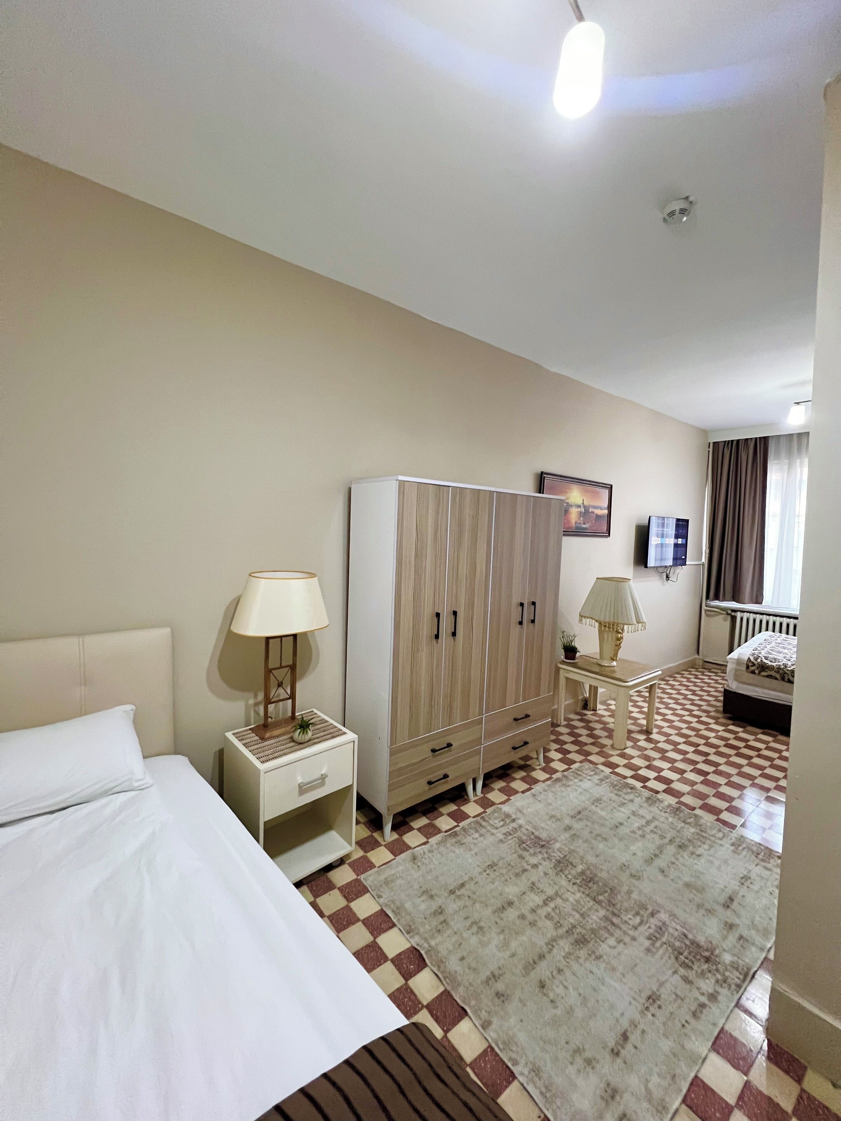 Standard Triple Room, Private Bathroom