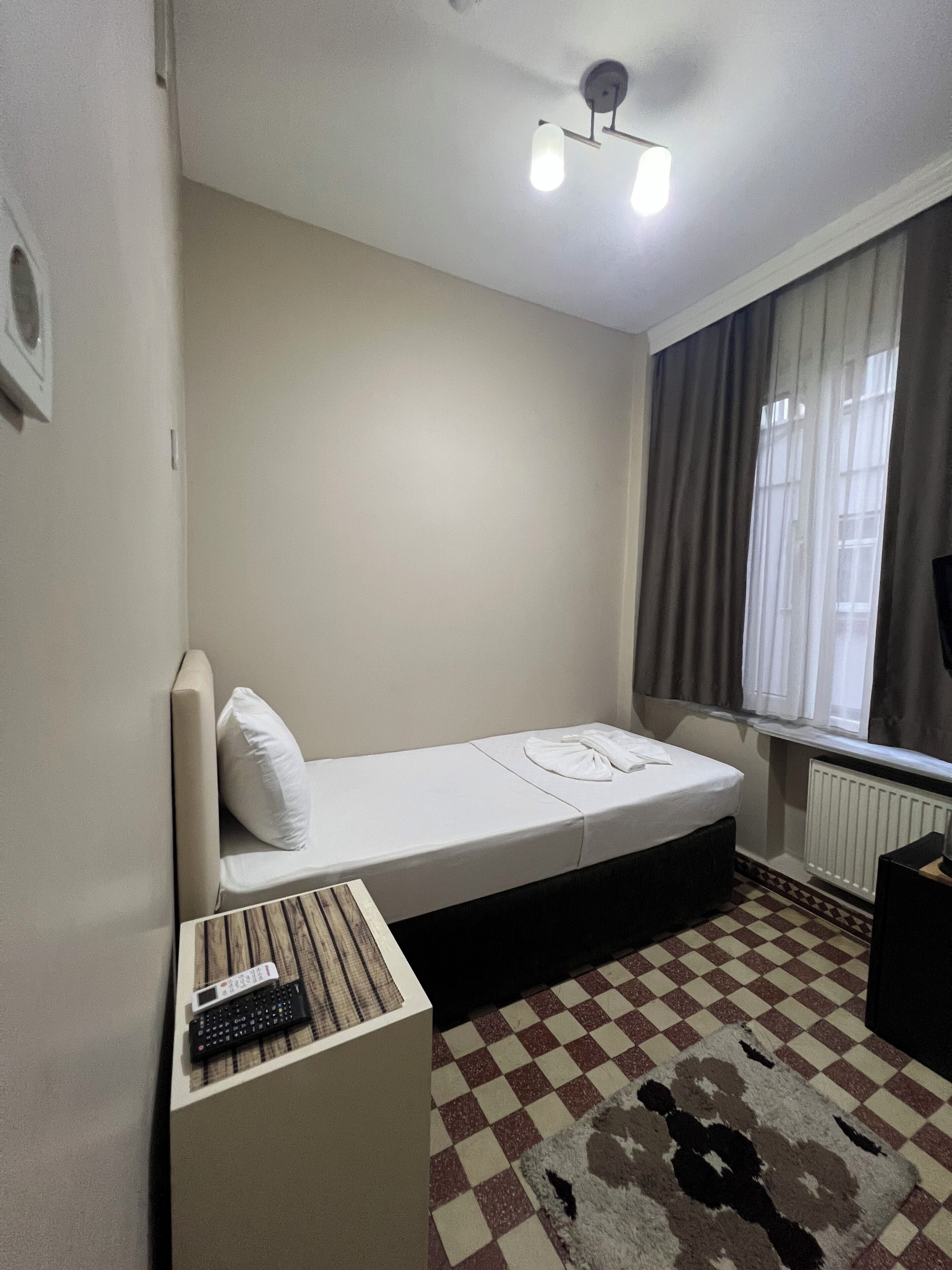 Standard Single Room, Private Bathroom