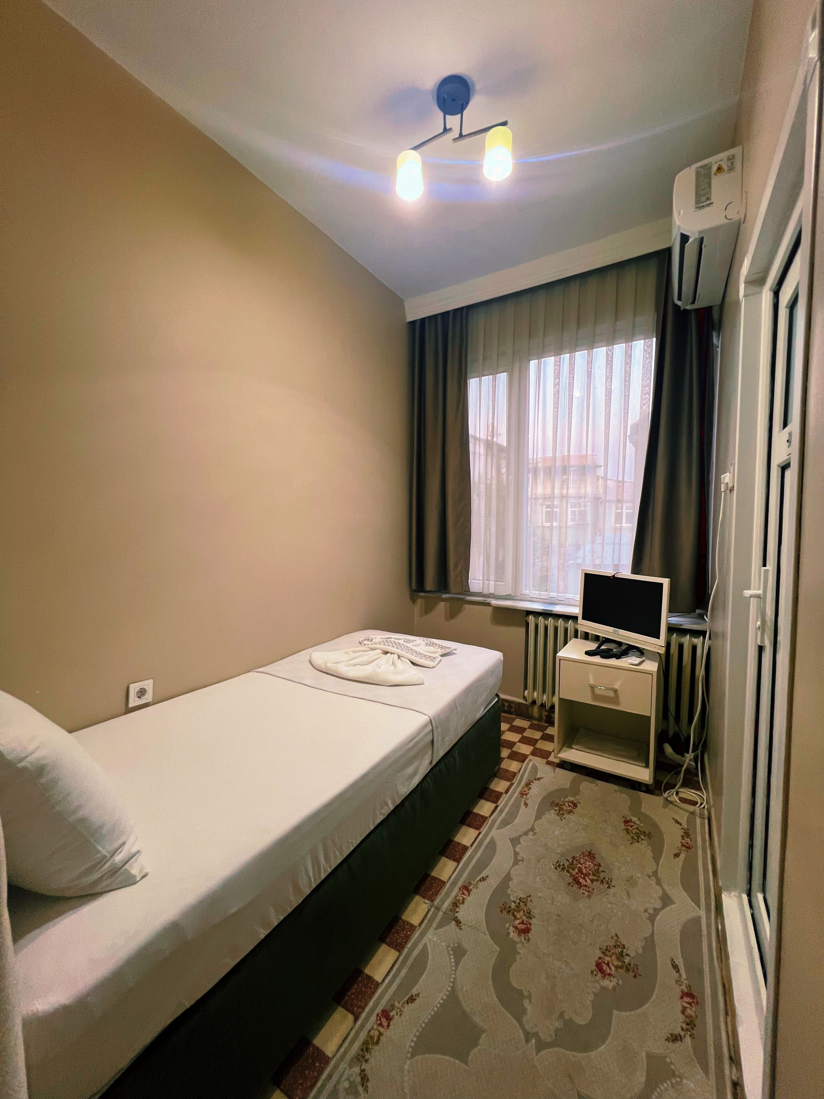 Wifi gratis y ropa de cama 