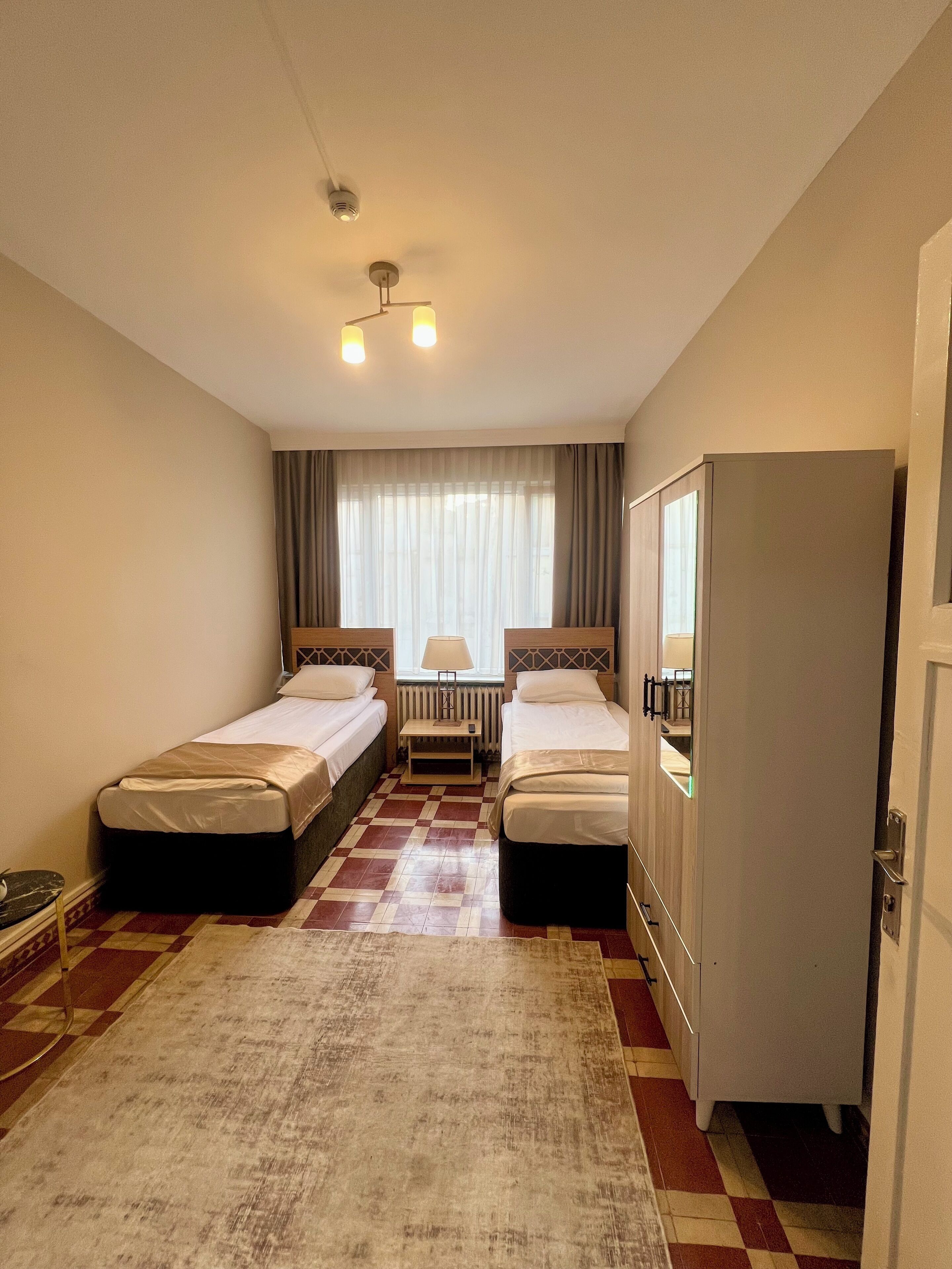Economy Twin Room