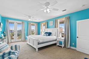 6 chambres, fer et planche à repasser, Wi-Fi gratuit, draps fournis