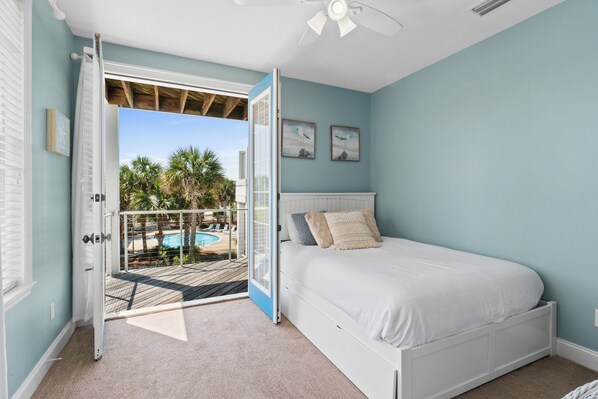 6 habitaciones, tabla de planchar con plancha y wifi gratis 