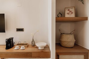 Standard Suite | 1 bedroom, premium bedding, pillowtop beds, desk - Sarana Suites Crete  (Kissamos)