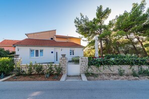 Apartment | Exterior