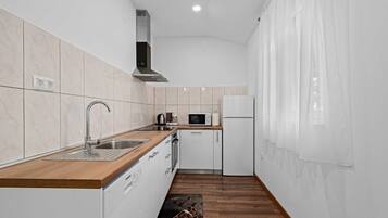 Apartment | Private kitchen
