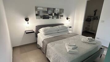 1 Schlafzimmer, Reisekinderbett, kostenloses WLAN, BettwÀsche