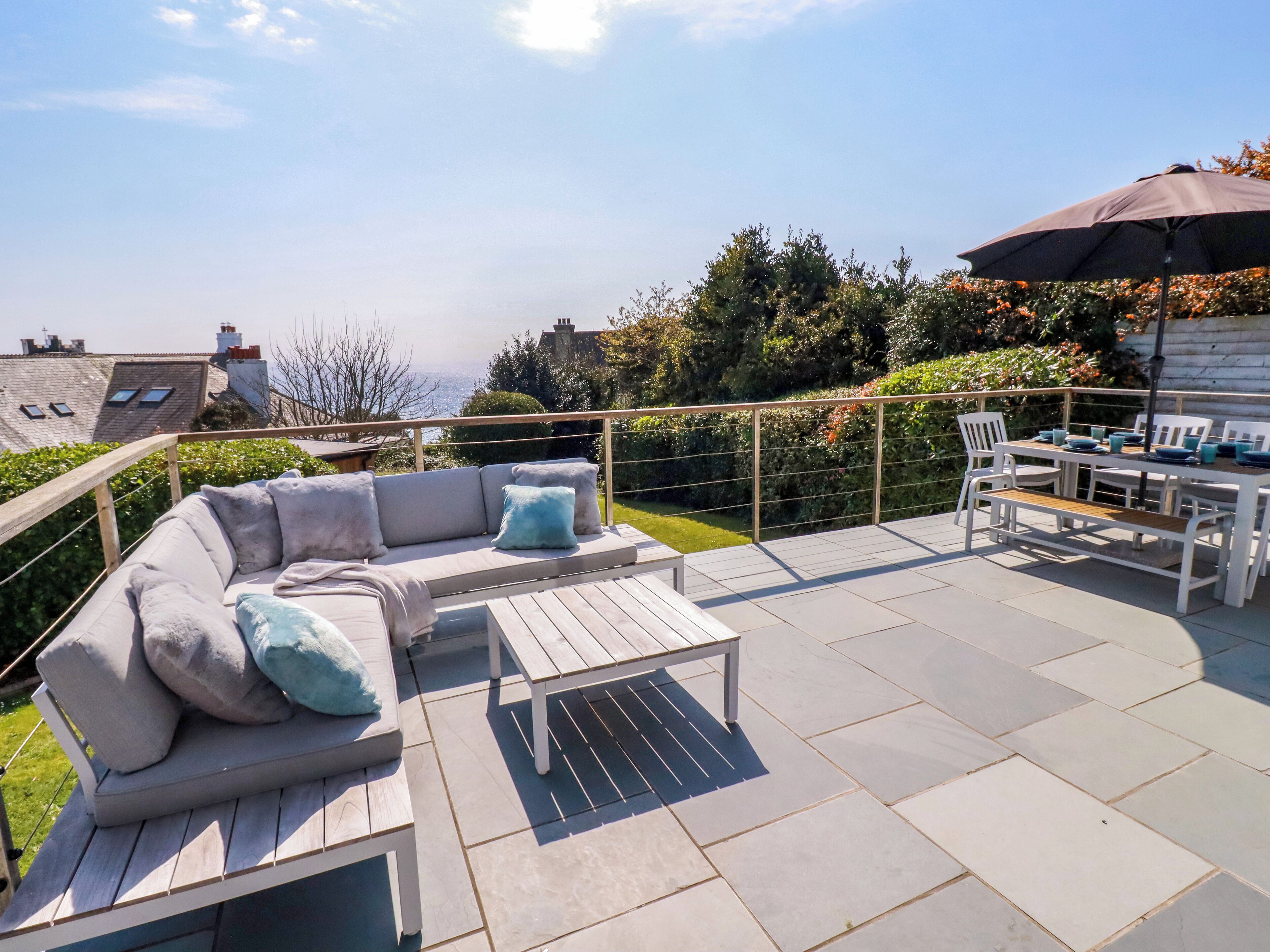 Khu ẩm thực ngoài trời