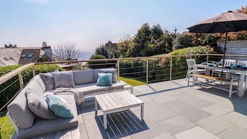 Khu ẩm thực ngoài trời