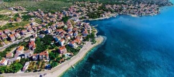 One Bedroom Apartment With sea View