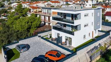 Apartment | Exterior