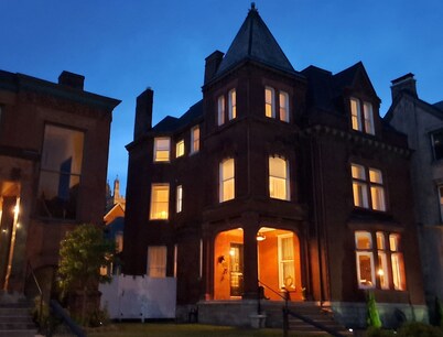 Bourbon Barrel Inn Bed & Breakfast