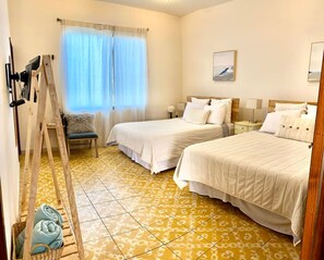 2 chambres, fer et planche à repasser, Wi-Fi, draps fournis