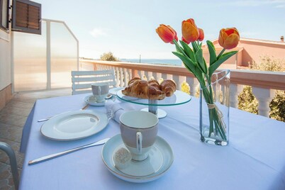 Beautiful Apartment Near Rtic Beach