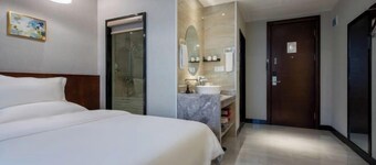 Kaili Xinshishang Hotel