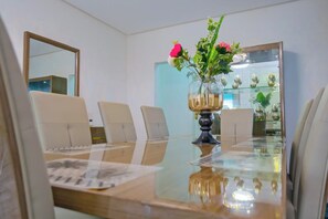 レストラン
