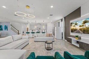 Exclusive-Haus, Mehrere Schlafzimmer, eigener Pool | Wohnbereich