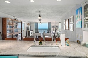 아파트, 장애인 지원 | 2 개의 침실