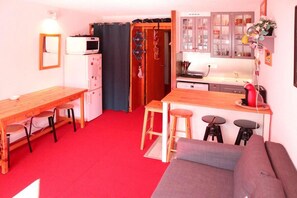 Interior - 300m from ski slopes, 2nd floor, balcony, ski locker, 22m², Les Orres (Les Orres)