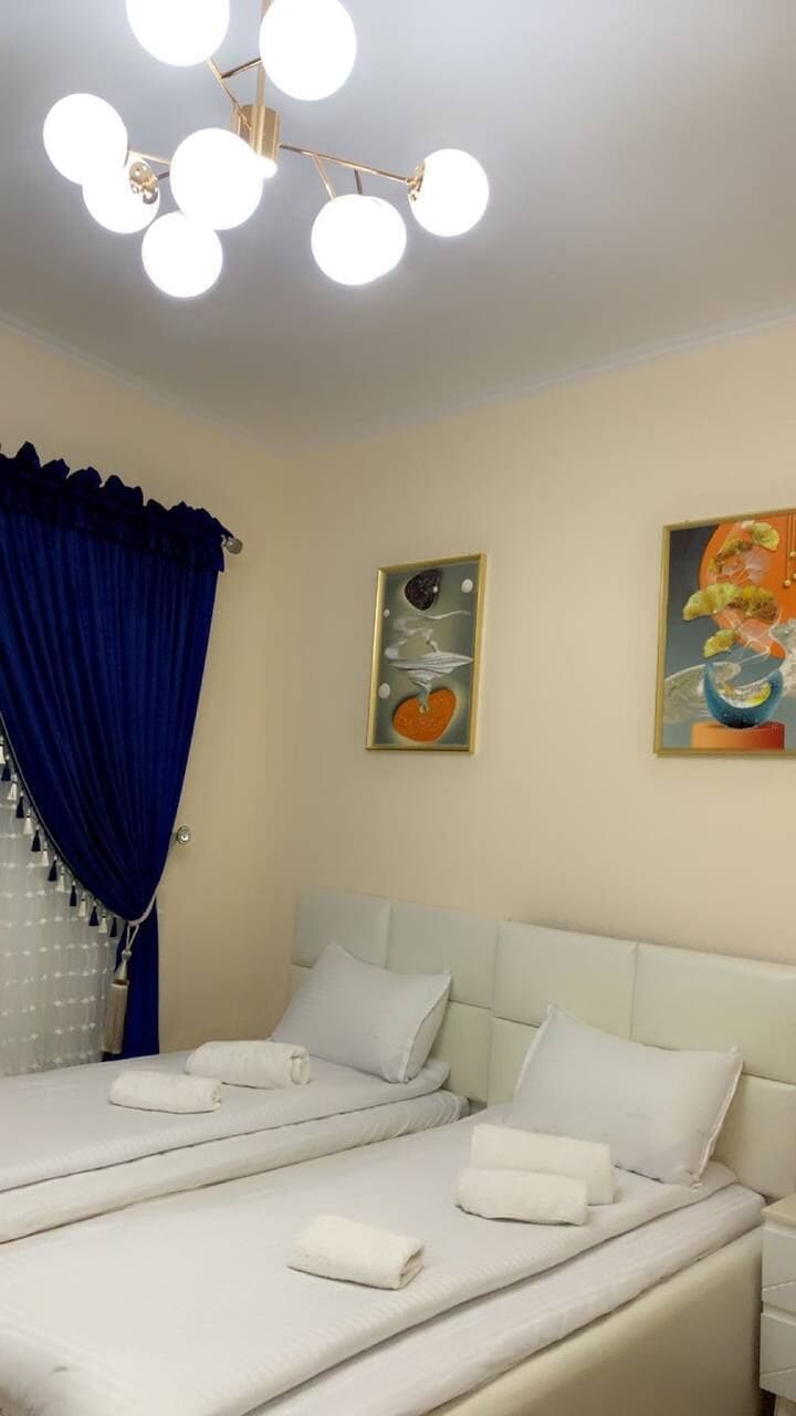 Standaard Twin kamer | Verduisterende gordijnen, een strijkplank/strijkijzer, gratis wifi