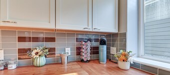 7Mi Louisville Pet-Friendly Home