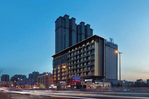 Unclassified image, 5 of 24, button - New Tangji Hotel (Taiyuan South Neihuan Street Jianshe South Road) (Taiyuan)