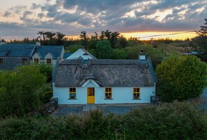 Exterior - burrencourt (Ballyvaughan)