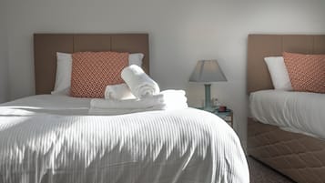 Arbetsyta för laptop, strykjärn/strykbräda och gratis wi-fi