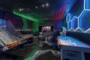 Game room - Super Homey (Clermont)