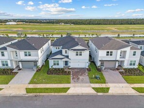 Exterior - Super Homey (Clermont)