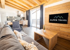 Apartment | Living room