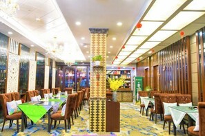 Restaurant - Dunhuang Carnival International Hotel (Shazhou Night Market) (Dunhuang)