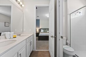 House, Multiple Bedrooms, Non Smoking, Private Pool | Bathroom