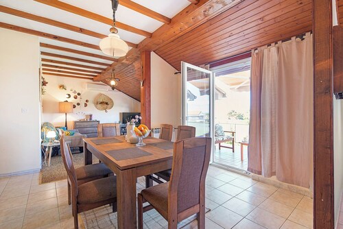 Apartment in Brodarica Near Beach