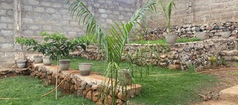 Charming 1-bedroom lodge in peaceful Arusha with WiFi