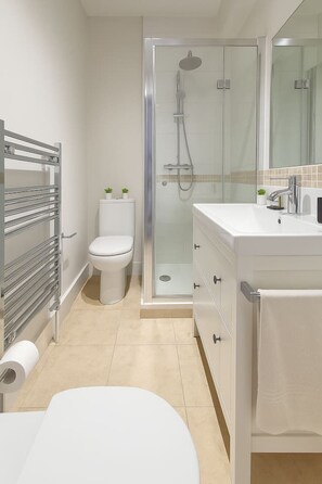 Haartrockner, Handtücher