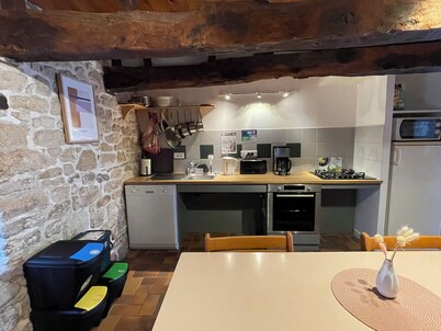 Gîte for 1 to 9 people near the Blavet: Hikers, families, workers.