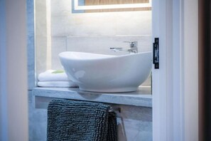 Room - Suite 2 - Sleeping Giant Hotel - PEN Y CAE Inn (Swansea)