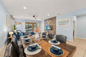 Design House, 6 Bedrooms, Private Pool | In-room dining - FL- 1905 NICE CT (Kissimmee)
