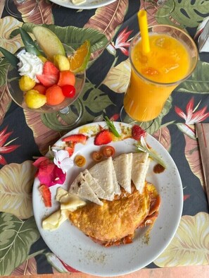 Desayuno continental incluido todos los días 
